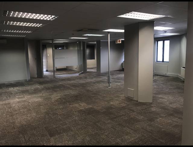 511M² OFFICE RENTED IN TYGER VALLEY